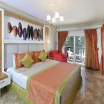 Camelot Boutique