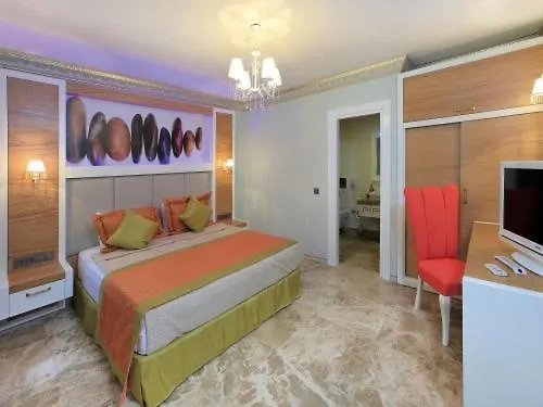 Camelot Boutique 4* Акьярлар